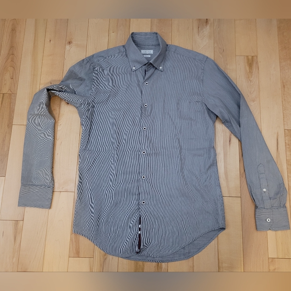 Zara Man men's size large slim fit button up shirt